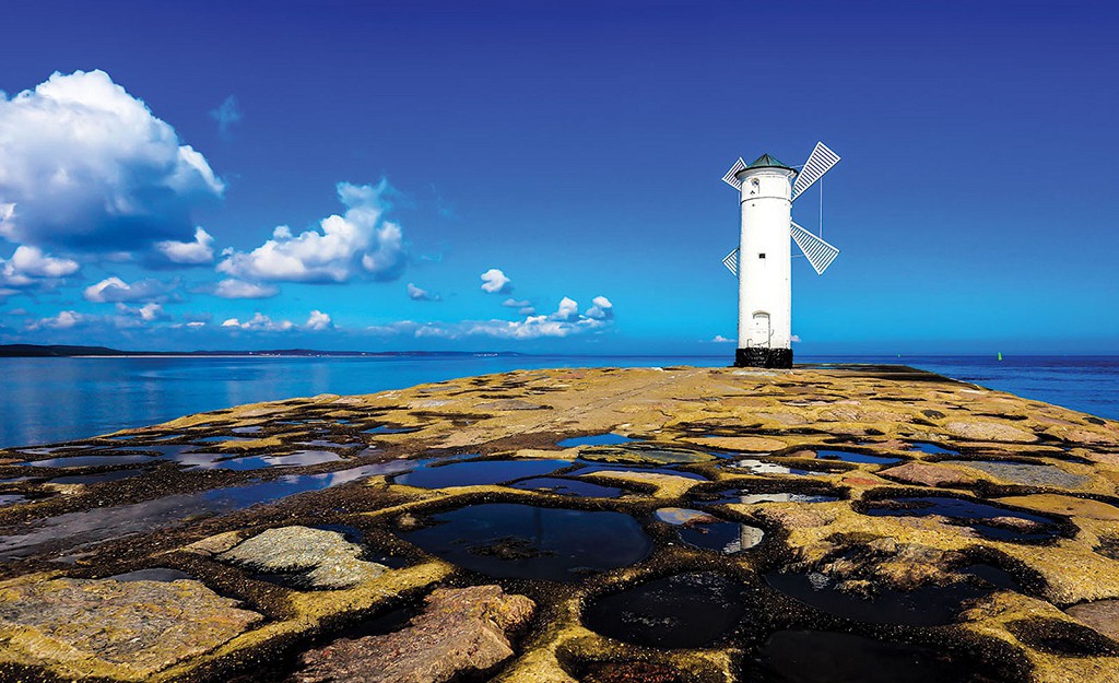 Флизелиновые 3Д фотообои с маяком 416x254 см Ветряная мельница на скалистом берегу (1567VEXXXL)+клей