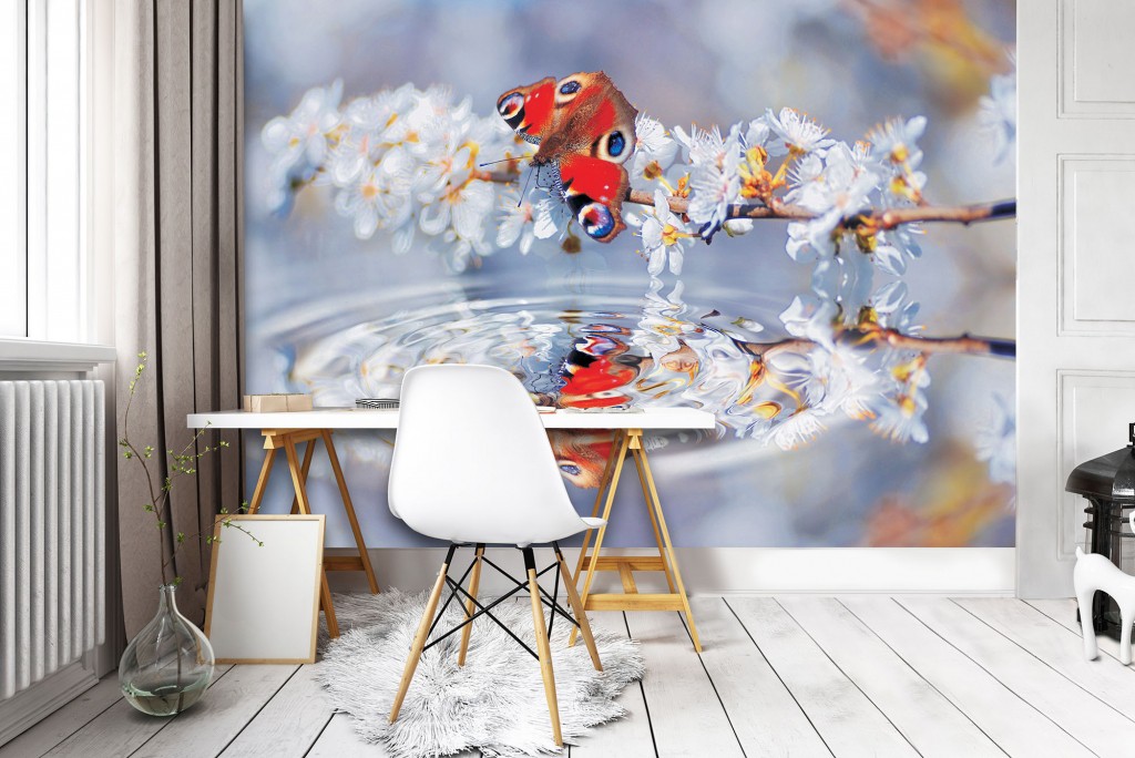 Флизелиновые 3д фотообои в гостиную с камином 254x184 см Отражение бабочки и цветов в воде (013V4)+клей