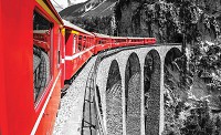 Флизелиновые 3D фотообои на стену в зал 368x254 см Бернина экспресс - красный поезд (1344V8)+клей