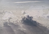 Флізелінові фотошпалери 368x280 см Намальовані хмари на потрісканій стіні (13548V10) +клей - вид 1 мініатюра