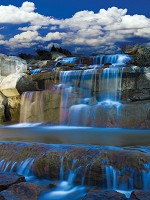 Флізелінові фотошпалери 3Д природа 206x275 см Краєвид Синій водоспад та блакитне небо (1965VEA)+клей - вид 1 мініатюра
