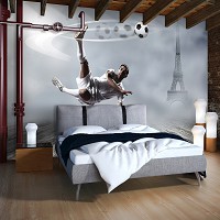 Флізелінові фотошпалери дитячі для хлопчиків 312x219 см Футболіст грає в м'яч на фоні Ейфелевої вежі (2255VEXXL)+клей