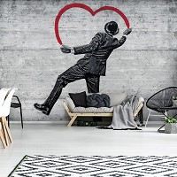 Флизелиновые фотообои граффити на бетоне 368x254 см Влюбленный джентльмен рисует сердце Бэнкси (2898V8)+клей