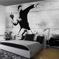 Флизелиновые фотообои черно-белое граффити на кирпичной стене 254x184 см Метатель цветов Бэнкси (3026V4)+клей