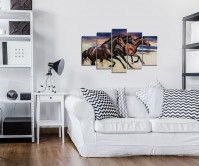 Модульна картина на полотні 2x20x40 см, 2x20x50 см, 1x20x60 см Три коня (PS496S17) - вид 1 мініатюра